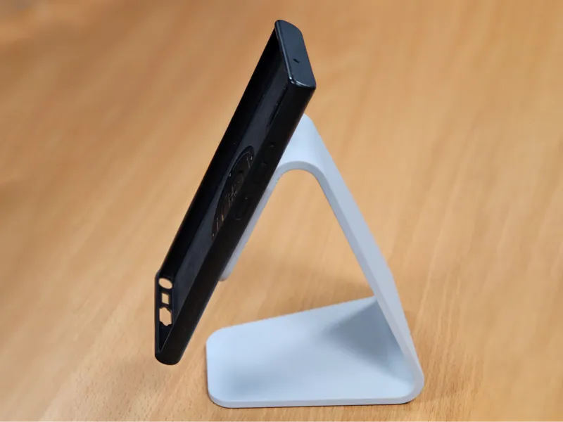 Quad Lock Phone Desk Stand