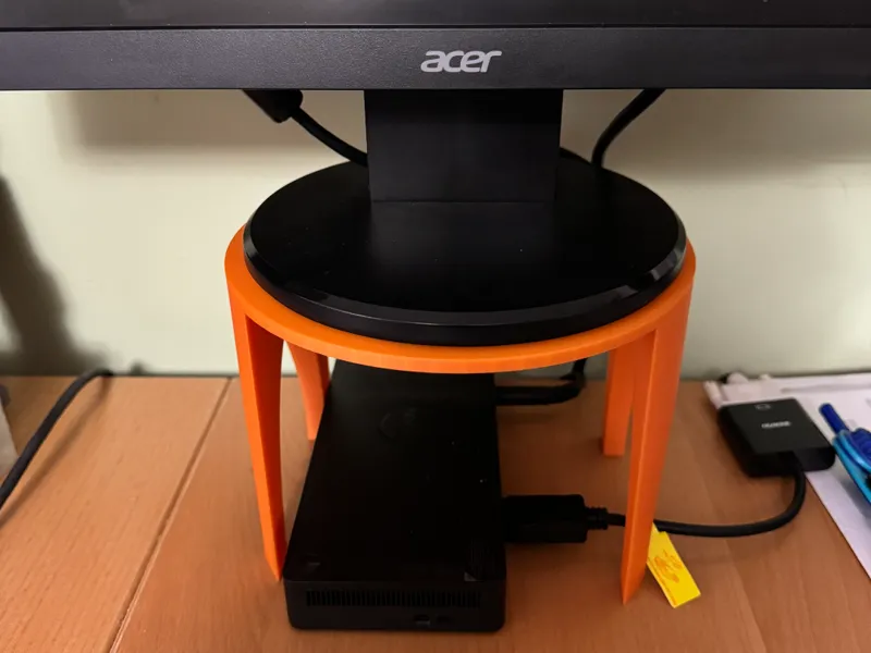 Round Monitor Stand