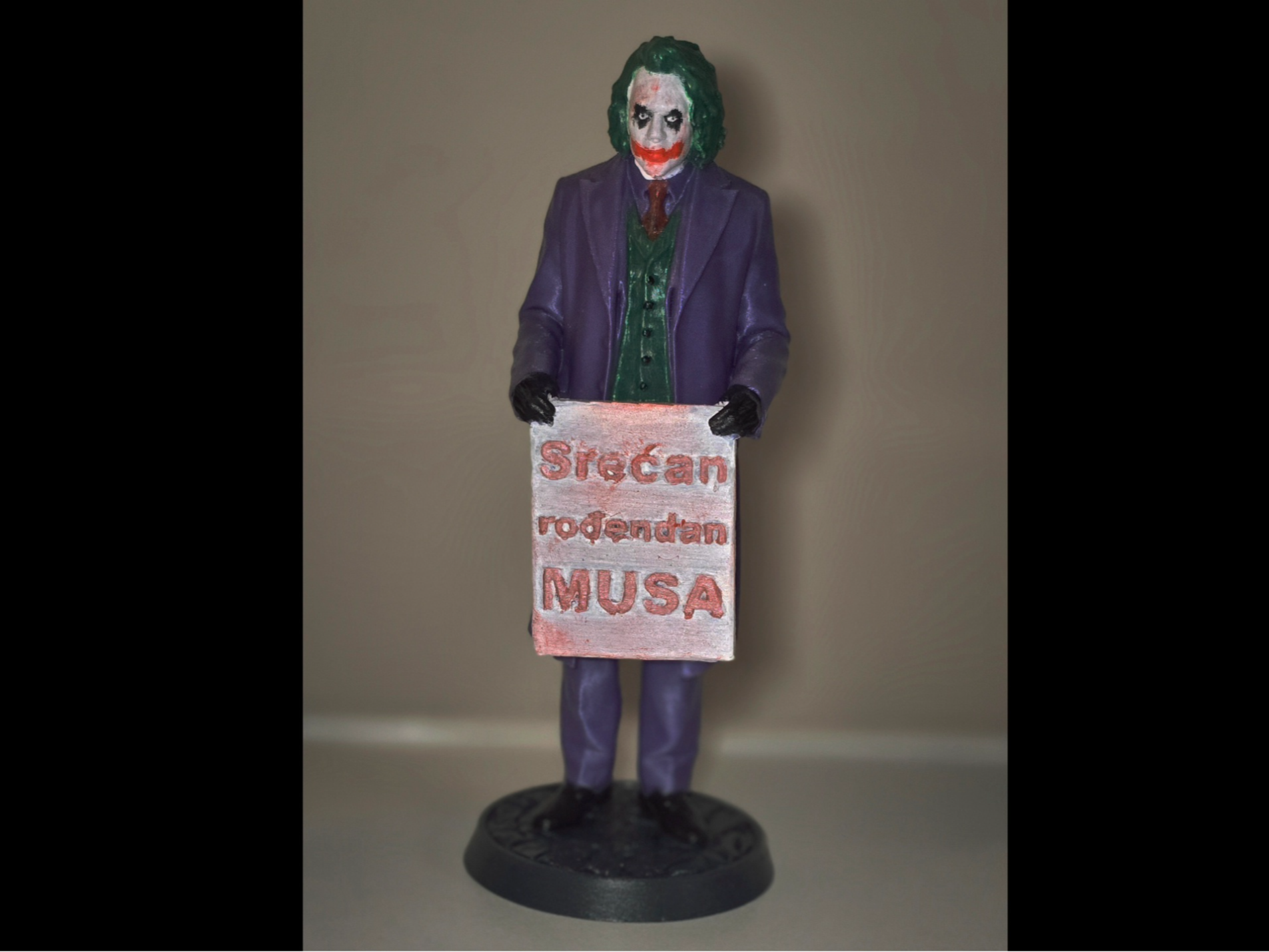 Joker - Customizable Message (150mm Figure)
