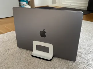 Adjustable Laptop Vertical Stand - V2