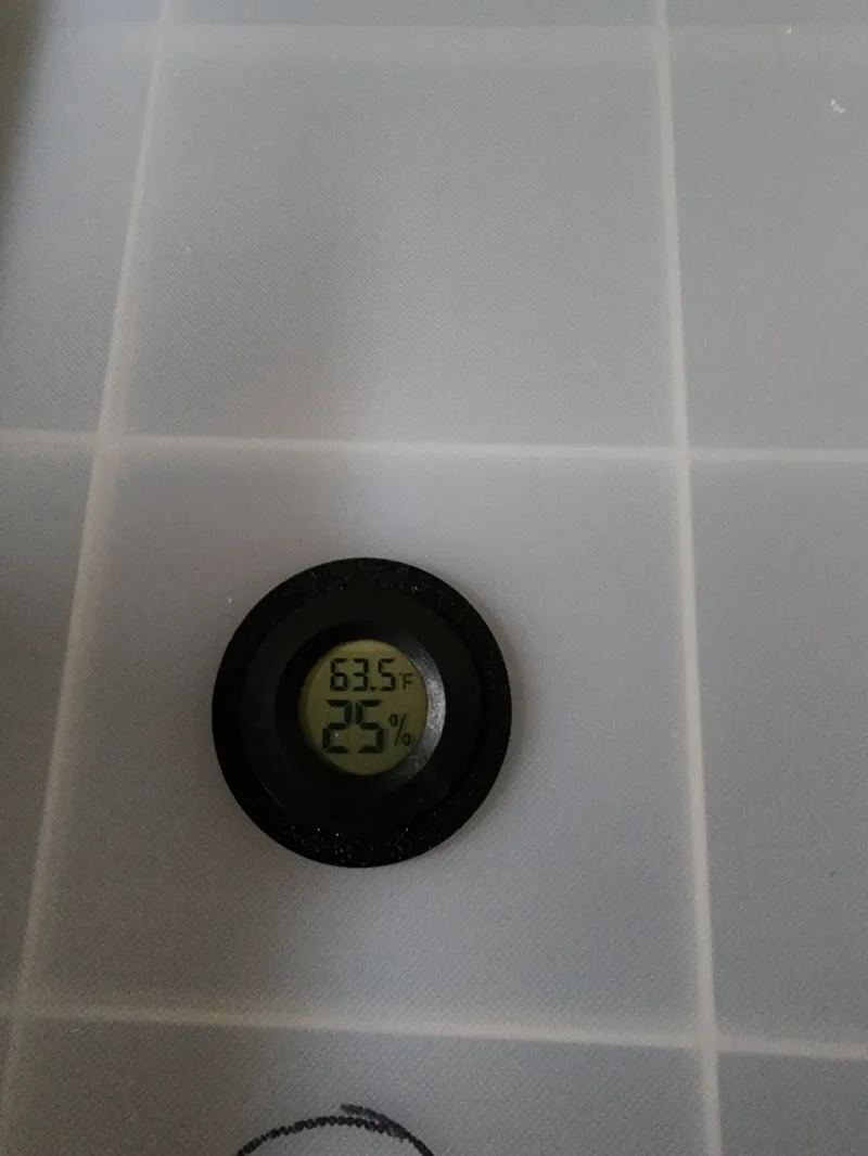 Hygrometer holder