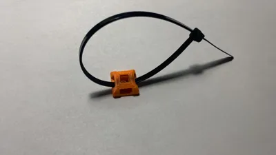 Simple Cable Tie Holder