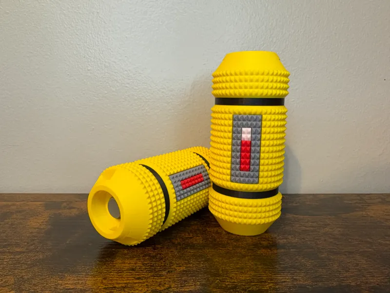 Scream/Laugh Canister - Fidget/Stim Keychain