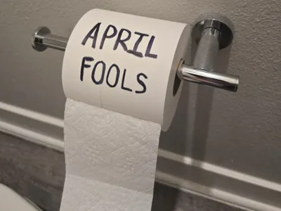 APRIL FOOLS!!! Prank Toilet Paper Roll