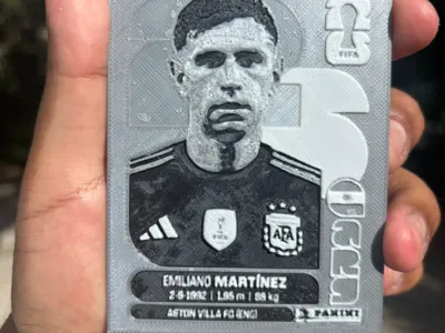 Sticker panini Dibu Martinez 2026