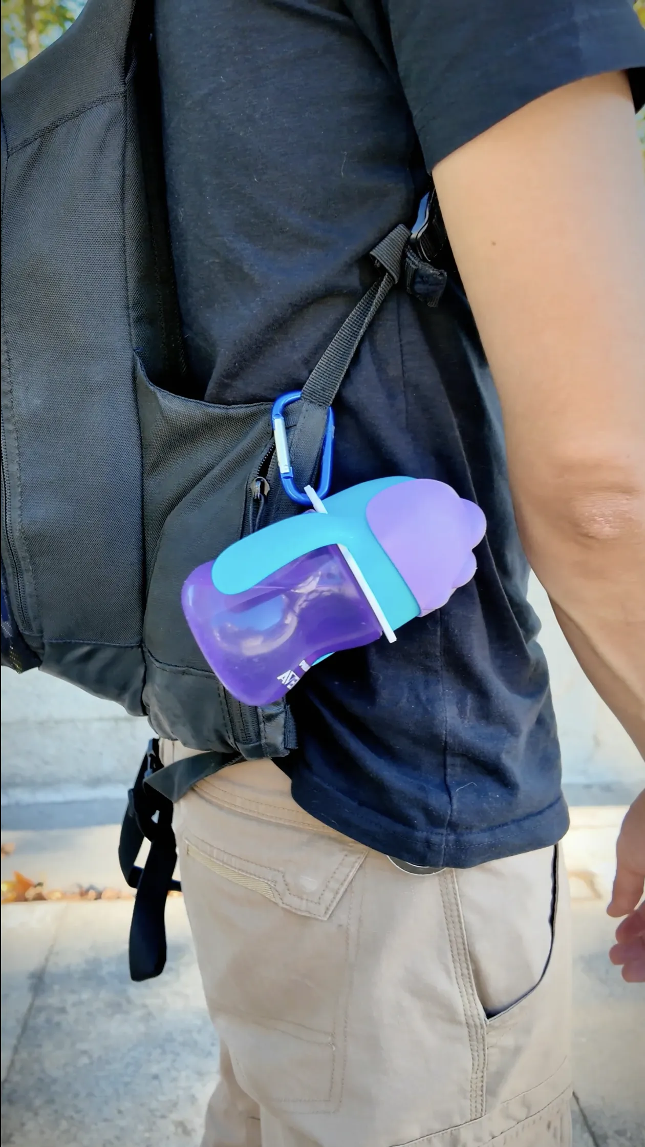 Philips Avent Bottle Carabiner Clip & Holder view 4
