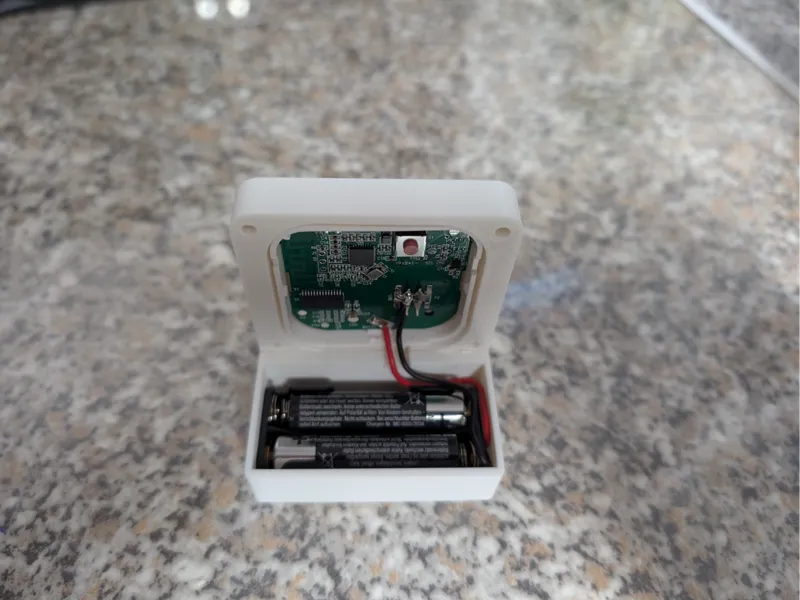 Drybox Hygrometer-Halter: AAA-Batterie Mod