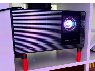 XGIMI Titan Noir base reduce footprint IKEA KALLAX