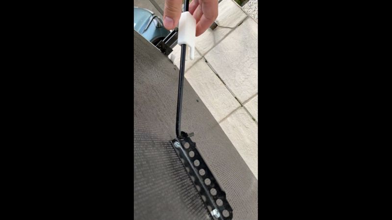 Blocage verrou volet;  2 action lock for shutter 