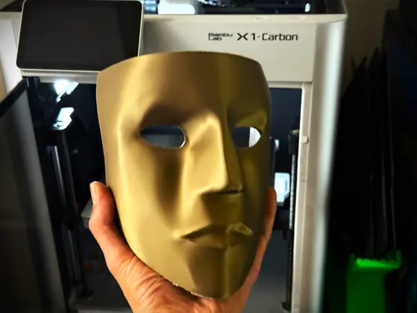 https://makerworld.bblmw.com/makerworld/model/US978dd14c69852/design/2024-10-18_46209458af39.jpg