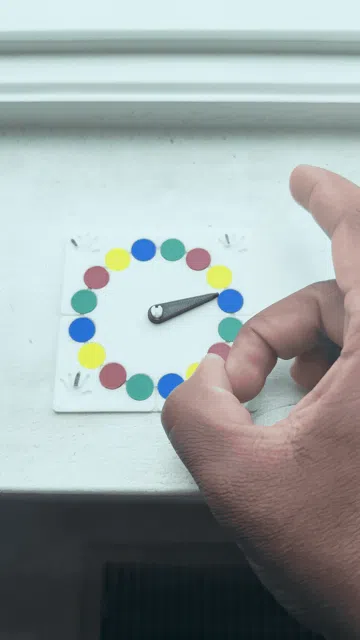 Figura decorativa: Finger Twister – Mini Amusement Park Game — vista de referencia 4