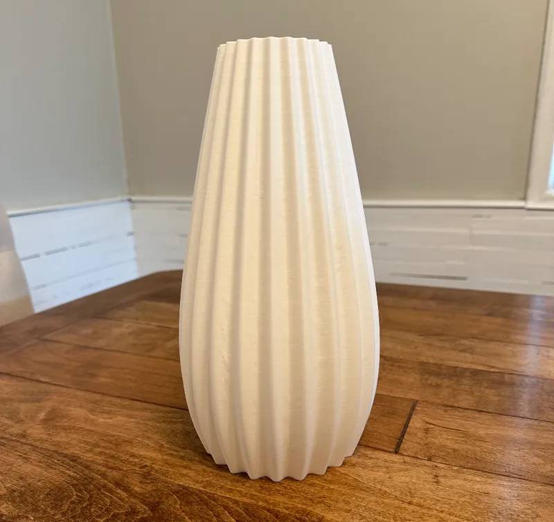 Kitchen table vase