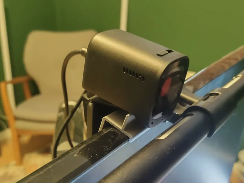 Monitor Webcam Mount for above a light bar