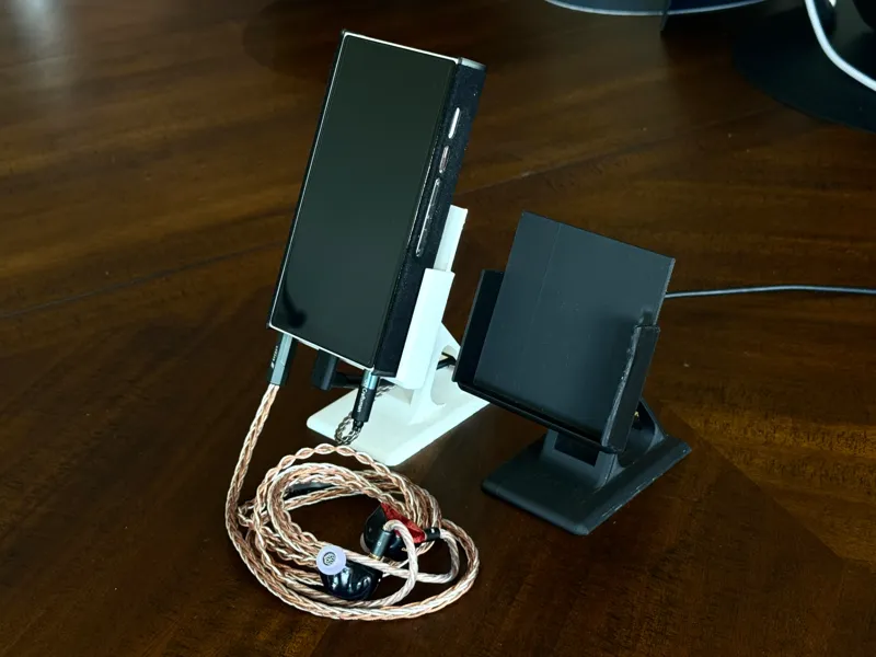 DAP (Digital Audio Player) Stand