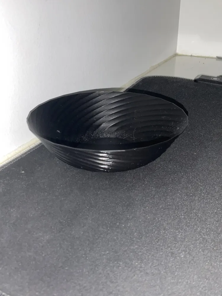 Spiral Bowl - Free 3D Print Model - MakerWorld