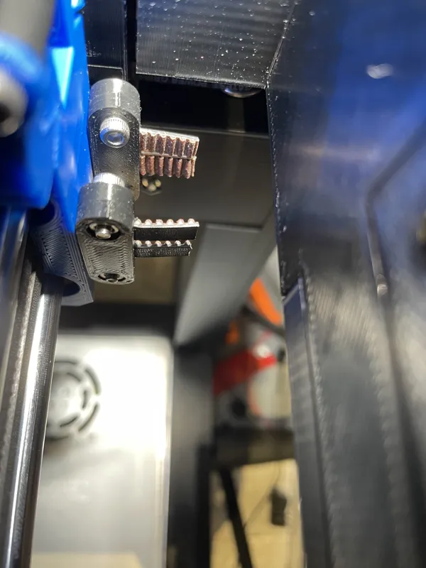 Belt Clamp for The 100