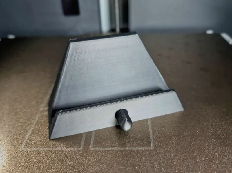 Vinyl / Record Wall Mount w Notch 