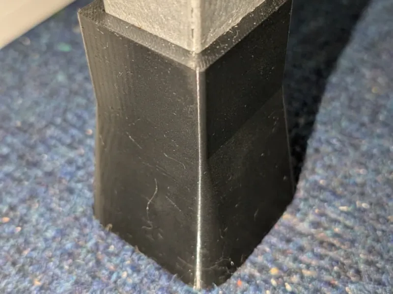 Schreibtischerhöhung 5cm für 3x3cm Profile
