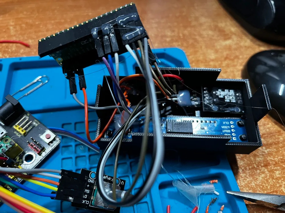 Raspberry Pi Crypto Module Crypto Watchdog - Project Raspberry Pi Pico by raupulus - MakerWorld