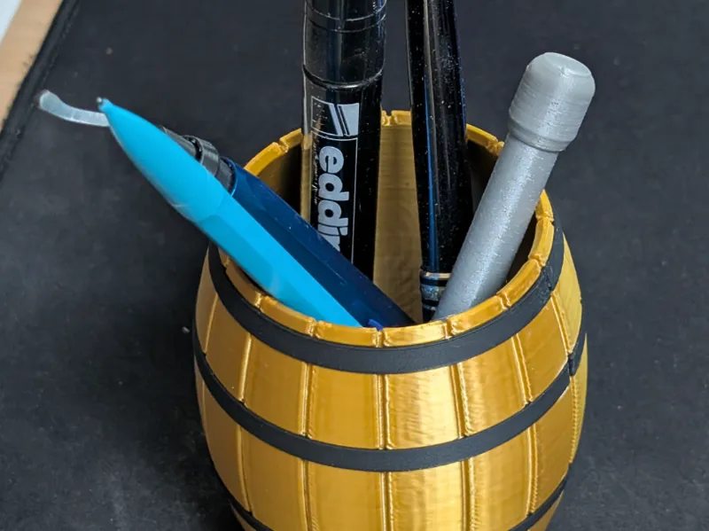 Tonneau porte crayon