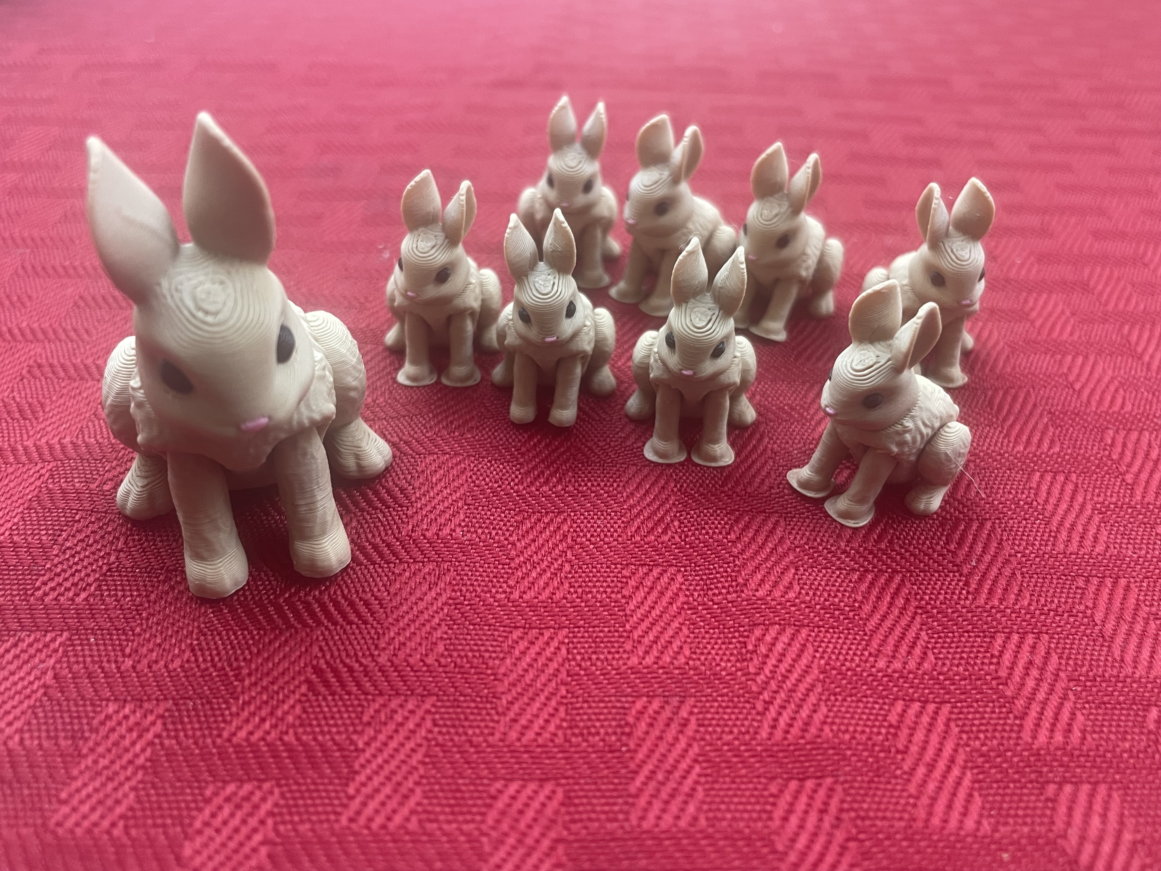 Miniatura 4 do modelo 3D Tiny Easter Bunny – Articulated & Keychain