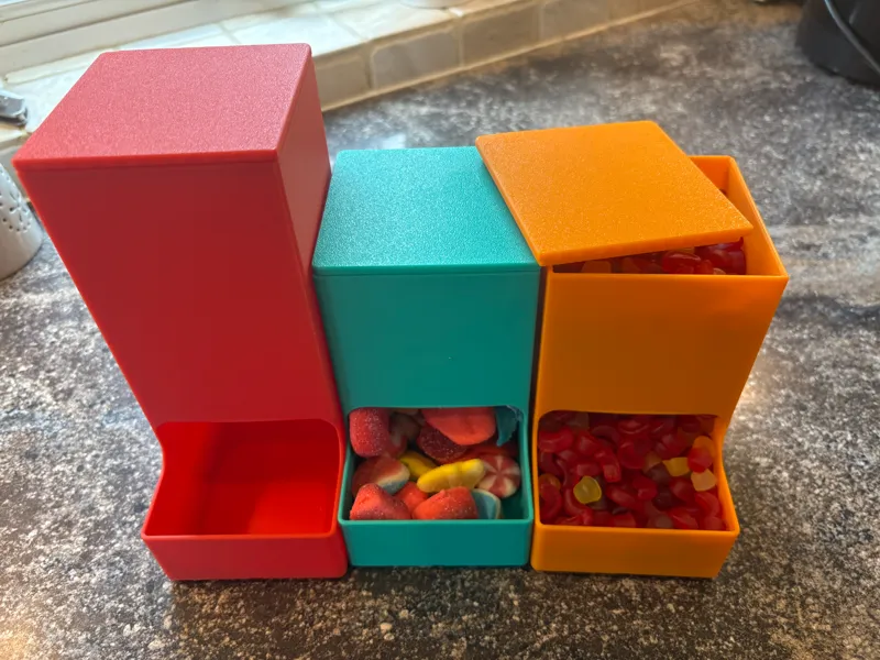 Gridfinity Gravity Fed Bin Dispensor