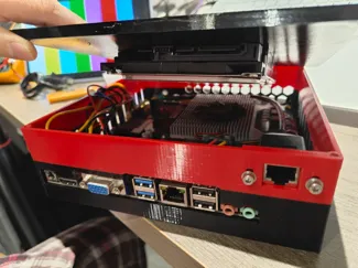 ITX主板软路由小机箱，17*17主板机箱，紧湊型；