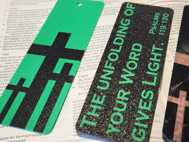 Christian Bible bookmark, Crosses and scripture