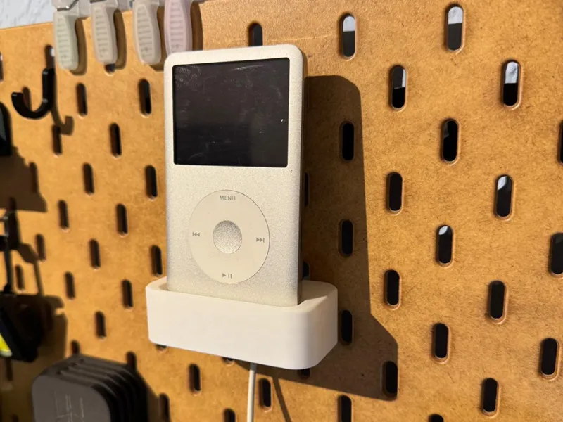 Apple iPod Classic Nano Touch Holder Ikea Skadis