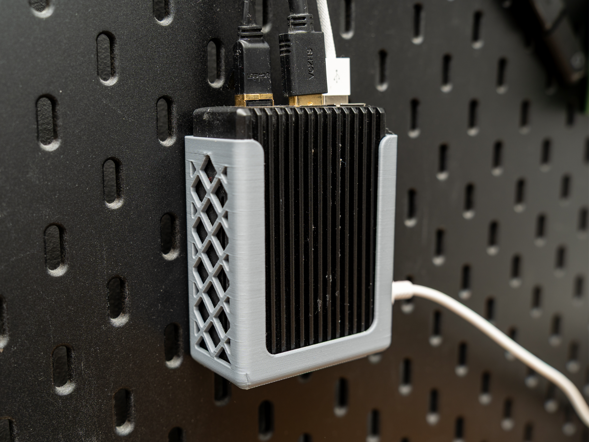 Skadis Holder for Raspberry Pi 4 with Case 