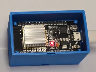 ESP32 + Heatsink case