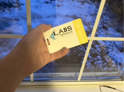 Escape from Tarkov yellow Labs keycard