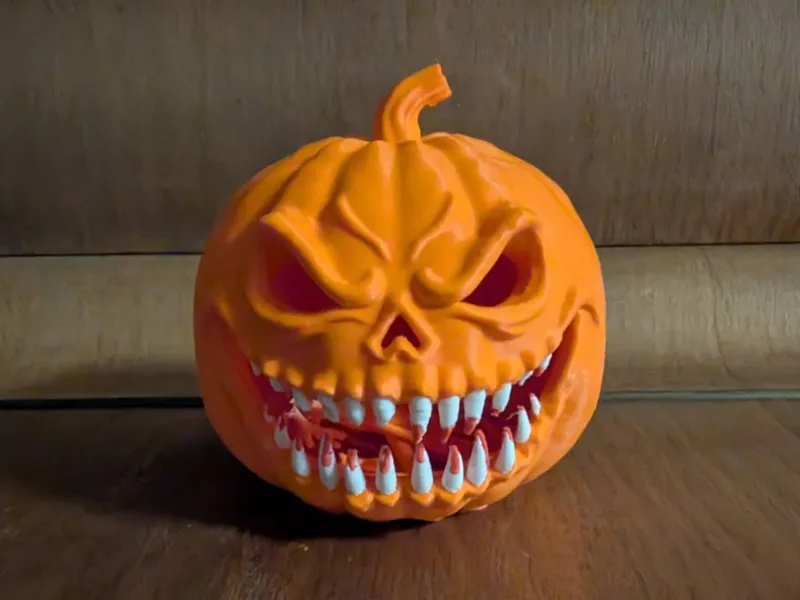 Creepy Halloween Pumpkin Lantern