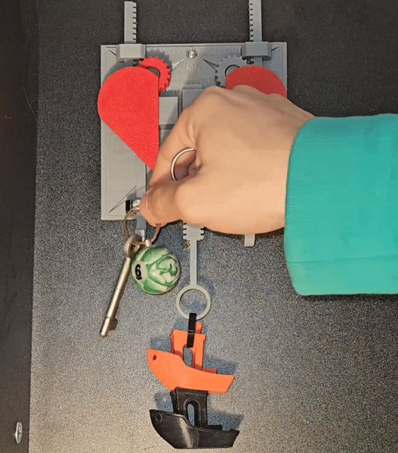 Mechanical Heart Key Holder