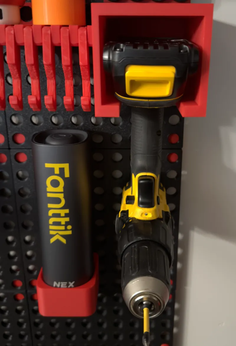 Drill Holder for Threadboards