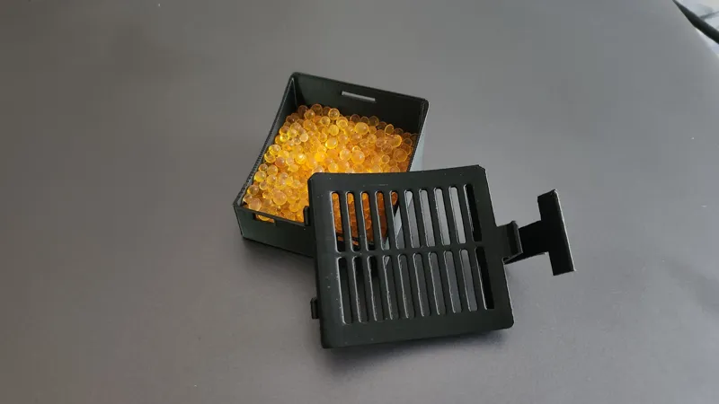 EIBOS Polyphemus removable Desiccant Container