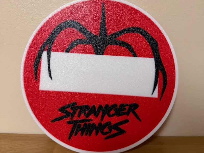 plaque porte stranger things