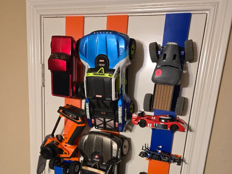 Modular Radio control car/truck door hanger system