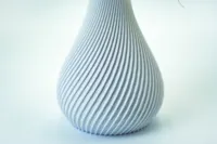 Vase spirale — décoration d'intérieur moderne — photo 4