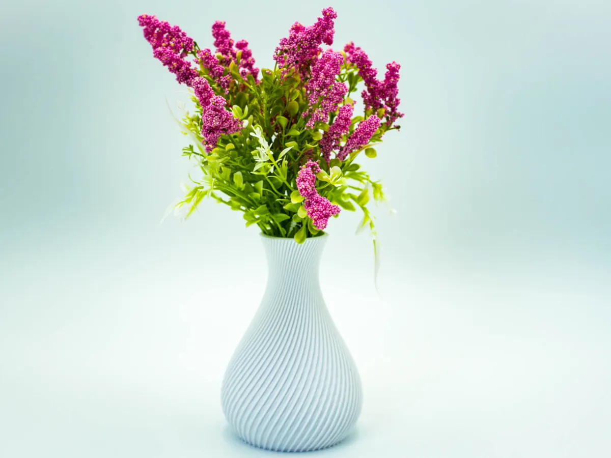 Vase spirale — décoration d'intérieur moderne