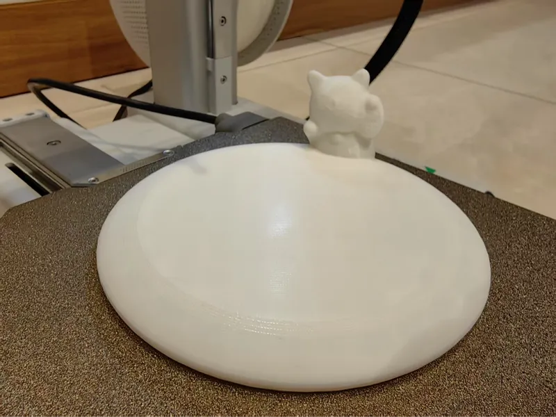 招财猫茶杯托摆件