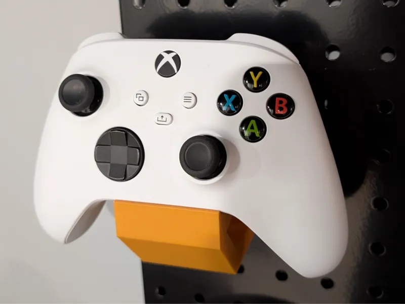 Xbox Controller Holder Pegboard