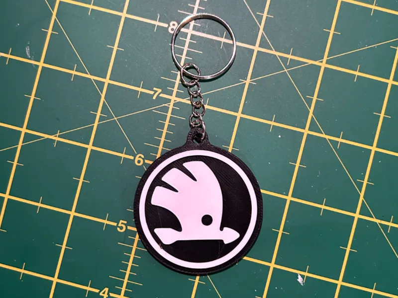 Skoda logo keyring