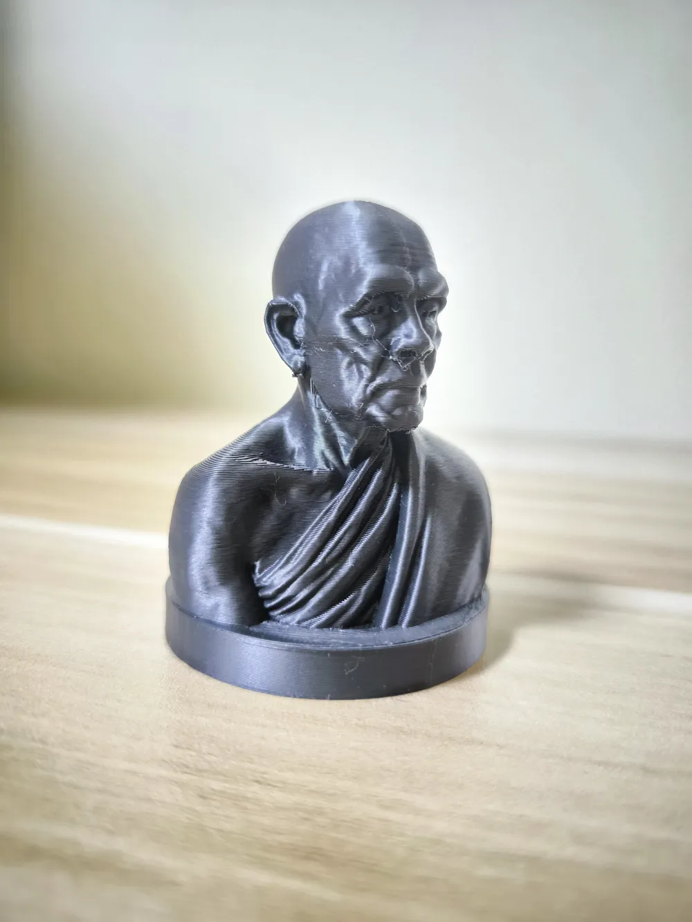 LP Phat Bust - Free 3D Print Model - MakerWorld