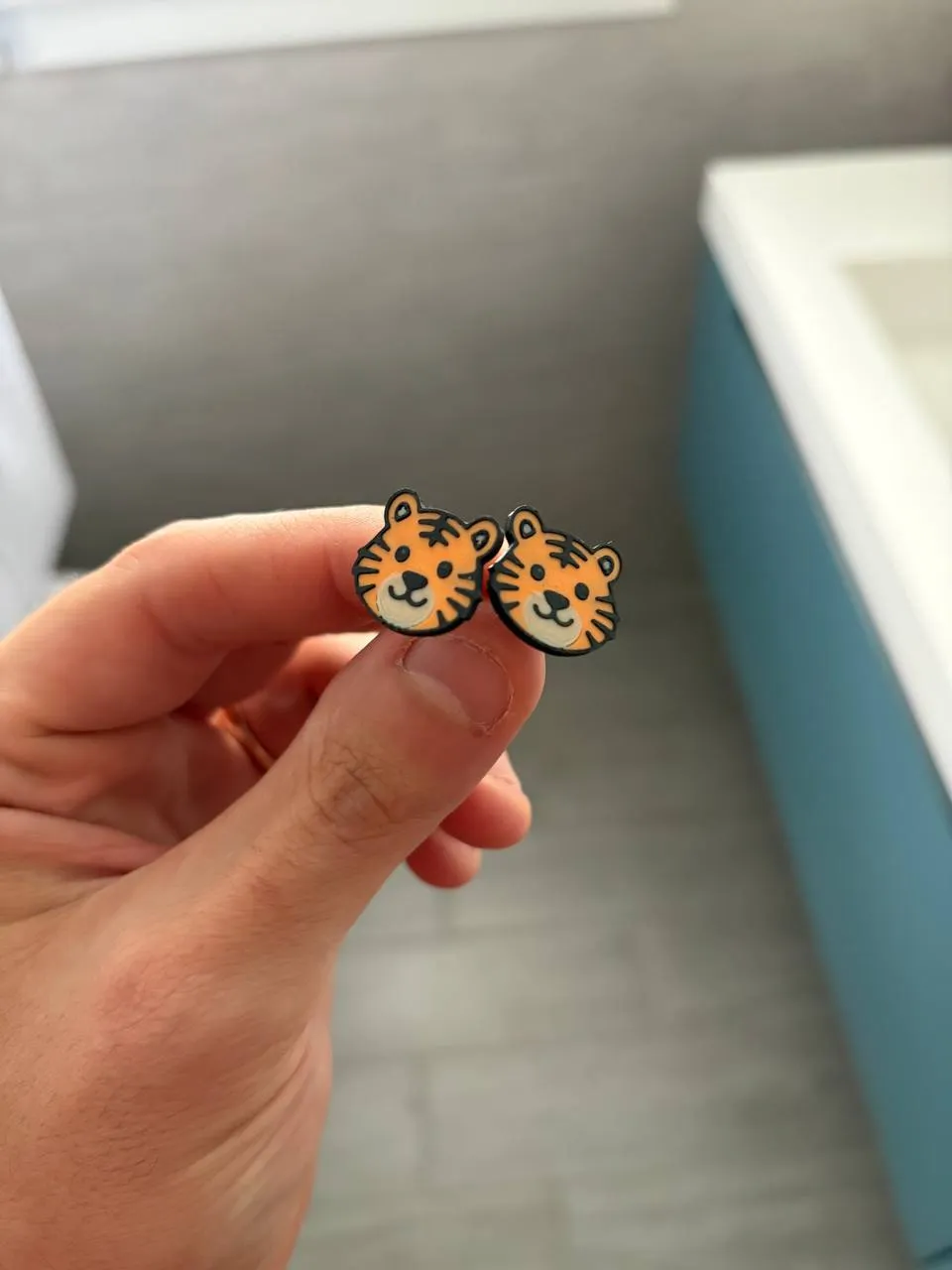 orecchini tigre view 3