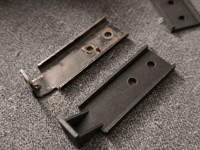 Alfa Romeo Giulietta Headlight Leveling Sensor Bracket