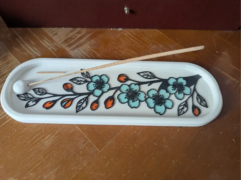 Support encens fleuri