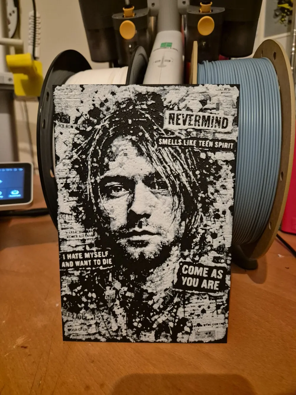 kurt cobain newspaper hueforge - Free 3D Print Model - MakerWorld