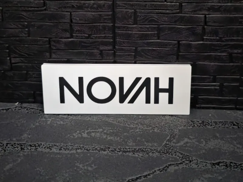 Magnet Schild " NOVAH "