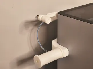 Spool connector holder and filter